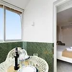Апартаменты Panoramic View El Dorado